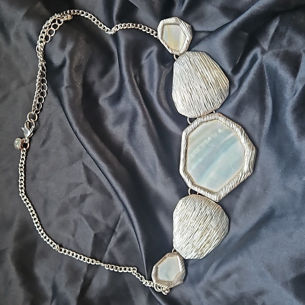 Vintage JJ White Albalone 18" Collar Necklace Jonette Jewelry Co
